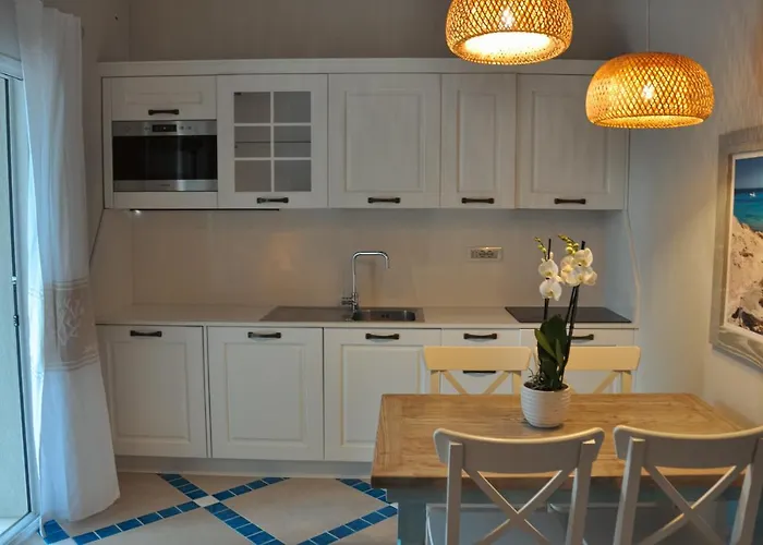 アパートホテル Aquamarina Pintadera Blu & ポルト・ピノ